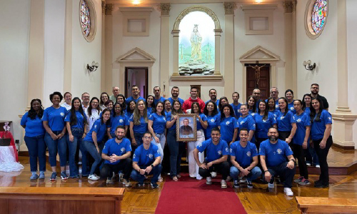 Colaboradores participam de formação sobre o Ano Coindre